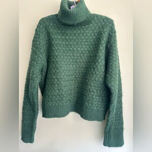 Cozy Green Turtleneck Sweater